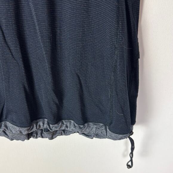 Lululemon Tank Top - Women's 8 - Picture 3 of 7